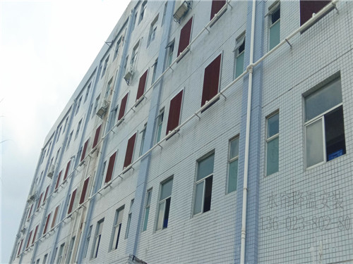 ���͏S������ˮ���L�C���b