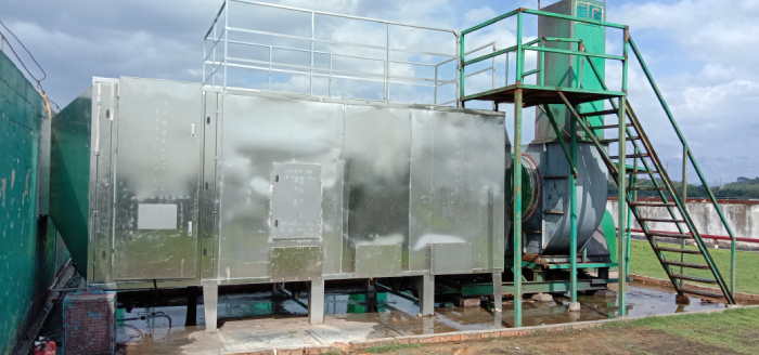 UV�������O��